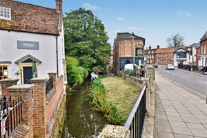 Photo 30- click for photo gallery